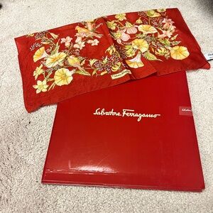 Salvatore Ferragamo Floral/Birds Scarf 16x16